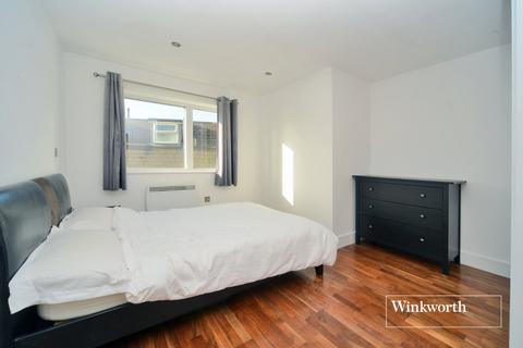 Flat 5, Village Court, 25a Park Road, Sutton, SM3 8PY