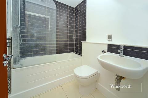 Flat 5, Village Court, 25a Park Road, Sutton, SM3 8PY