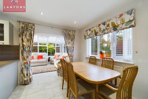 16 Cwm Hyfryd, Thomastown, Porth, CF39 8FA