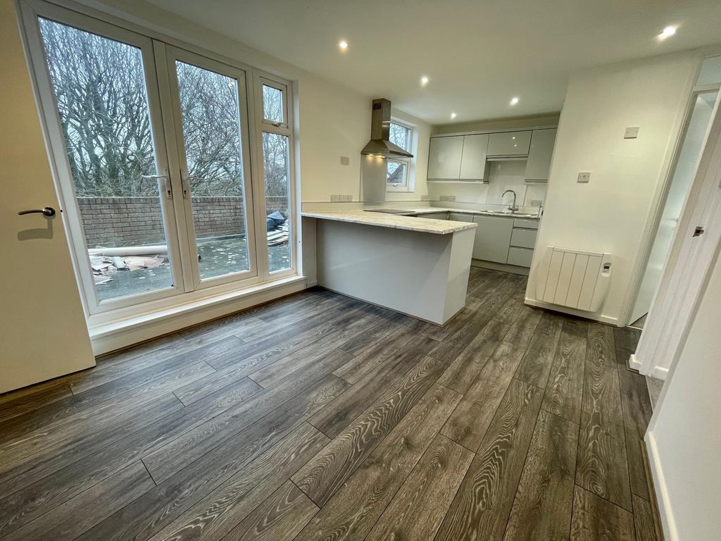 Fourgates Road, Dorchester 1 bed apartment for sale £150,000