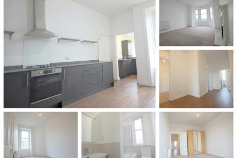 3 bedroom flat to rent, Ashley Terrace, Shandon, Edinburgh, EH11