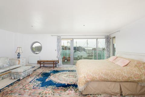 Flat 16, Capricorn Place Lime Kiln Road, Bristol, BS8 4SX