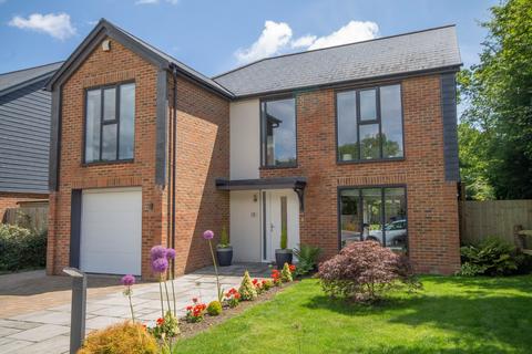 4 bedroom detached house for sale, Ditchling Common, Burgess Hill