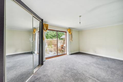 111 Scott Street, PH2 8LU