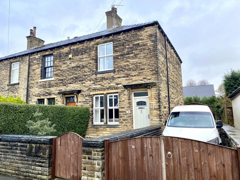 Hesketh Place, Lightcliffe, Halifax, HX3 2 bed terraced house for sale