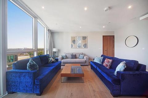 3 bedroom apartment for sale, Pinnacle House, Battersea Reach