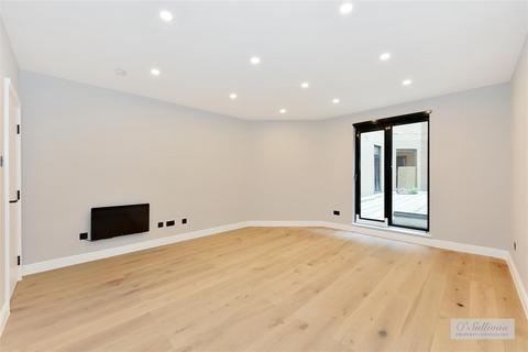 Studio for sale, Point West, Cromwell Road, London SW7