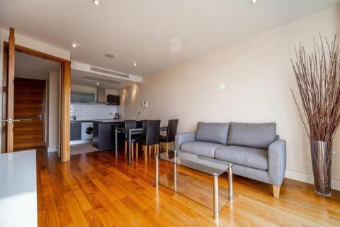 1 bedroom apartment for sale, Peninsula Apartments, Praed Street, Paddington, London W2
