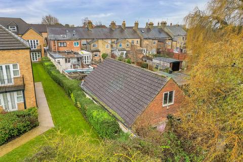 3 bedroom end of terrace house for sale, Church Street, Stanground, Peterborough, PE2