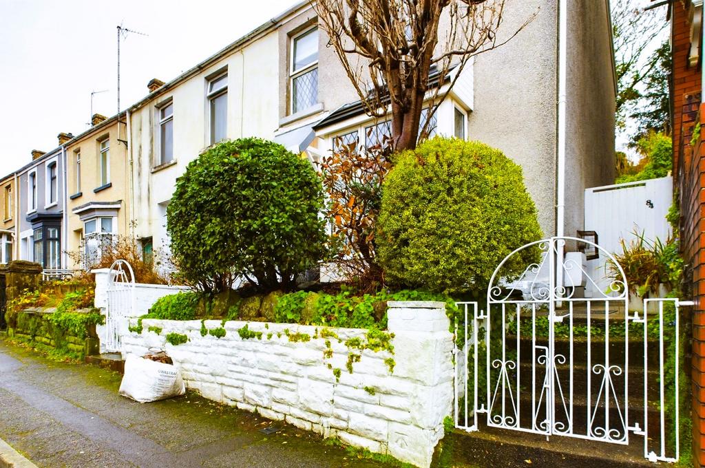 Vivian Road, Sketty, Swansea, SA2 3 bed terraced house for sale £274,950
