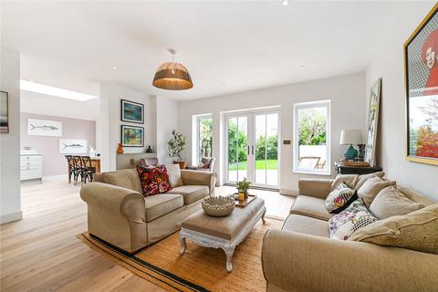 4 bedroom semi-detached house for sale, Stane Street, Westhampnett, Chichester, West Sussex, PO18