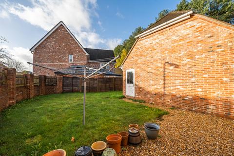 4 bedroom detached house for sale, Ravelin Close, Elvetham Heath