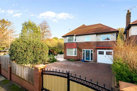 1 Boundary Road, West Kirby, Wirral, CH48 1LE