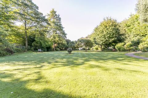 undefined, Calverley Park Gardens, TUNBRIDGE WELLS