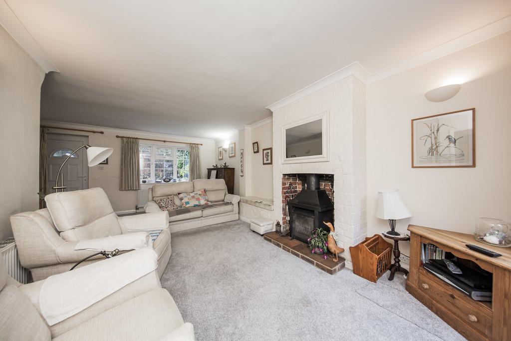 Fielden Lane, Crowborough 3 bed semidetached house for sale £500,000