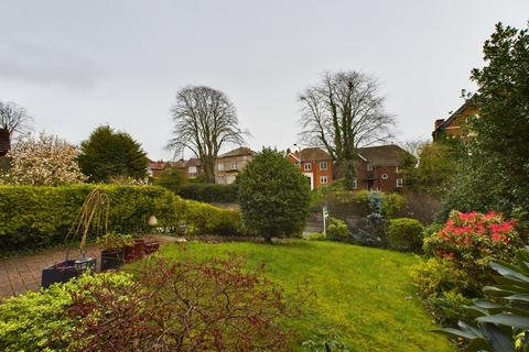 79 Upper Gungate, Tamworth, B79 8AX