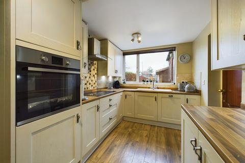 79 Upper Gungate, Tamworth, B79 8AX