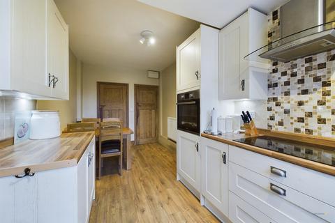 79 Upper Gungate, Tamworth, B79 8AX