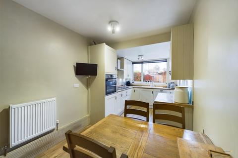 79 Upper Gungate, Tamworth, B79 8AX