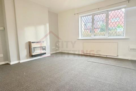 3 bedroom semi-detached house to rent, Beeston Nottingham NG9