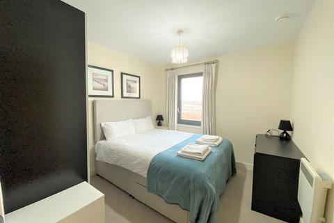 2 bedroom apartment to rent, Uxbridge Road, Acton, London