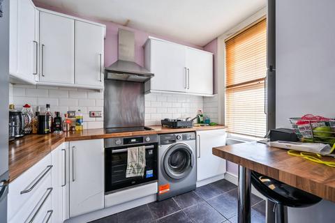 1 bedroom flat for sale, Lee High Road, Lewisham, London, SE13