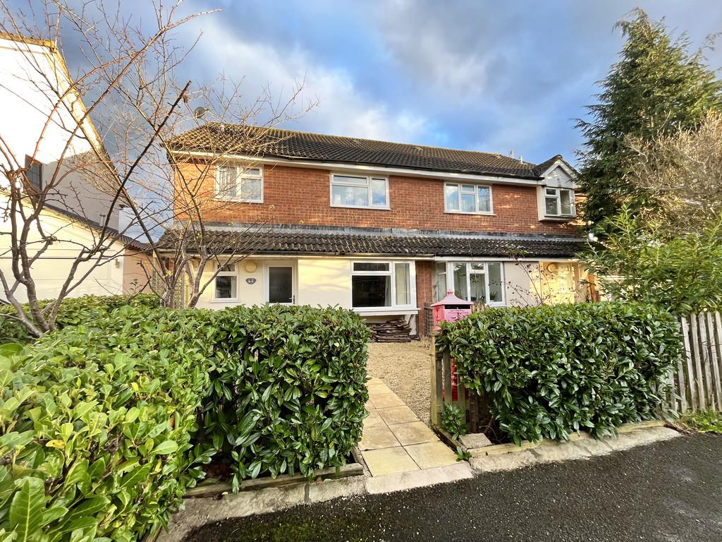 The Glebe, Wrington 2 bed terraced house for sale £210,000