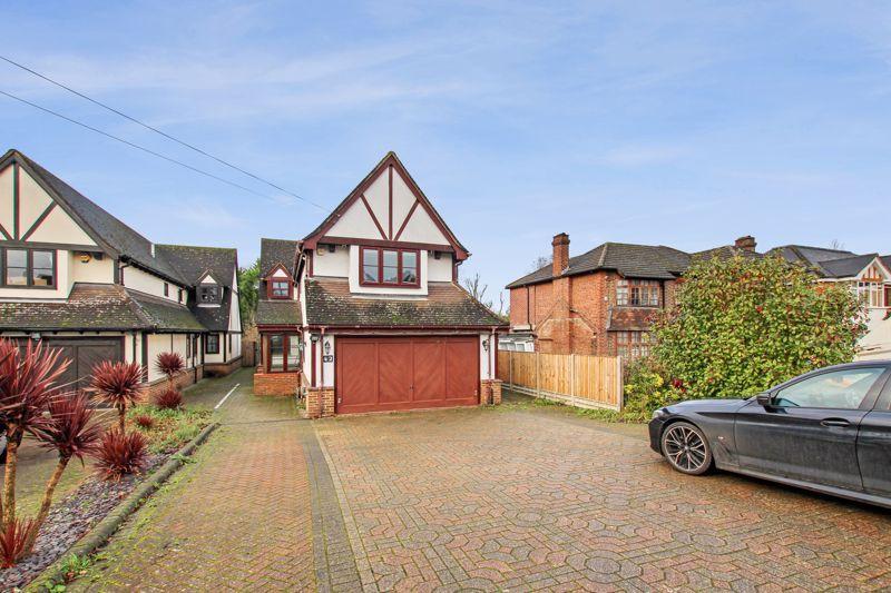 Danson Road, Bexleyheath 5 bed detached house £2,800 pcm (£646 pw)