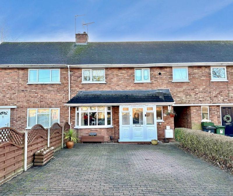 Pool Hall Road, Castlecroft, Wolverhampton WV3 2 bed terraced house £
