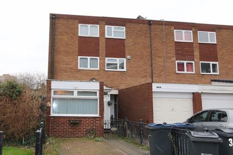 4 bedroom end of terrace house for sale, Hospital Street, Birmingham, B19 2YD