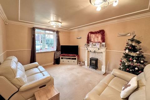 39 Birches Rise, Willenhall, WV13 2DB