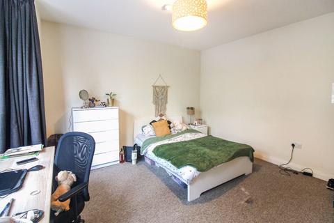 1 bedroom in a house share to rent, Radcliffe Road, West Bridgford, Nottingham, NG2 5HH