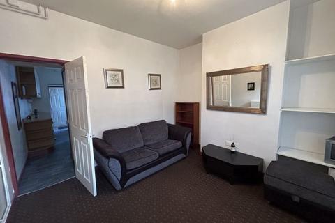 2 bedroom terraced house to rent, Elgin Street Shelton Stoke On Trent Staffordshire