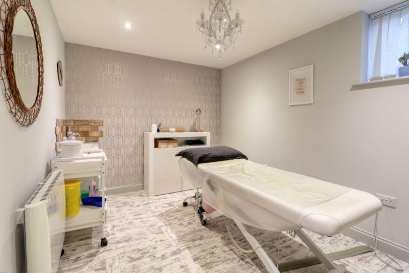 Treatment/Beauty...