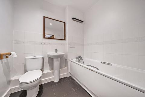 Flat 50, Rosse Gardens Desvignes Drive, London, SE13 6PA