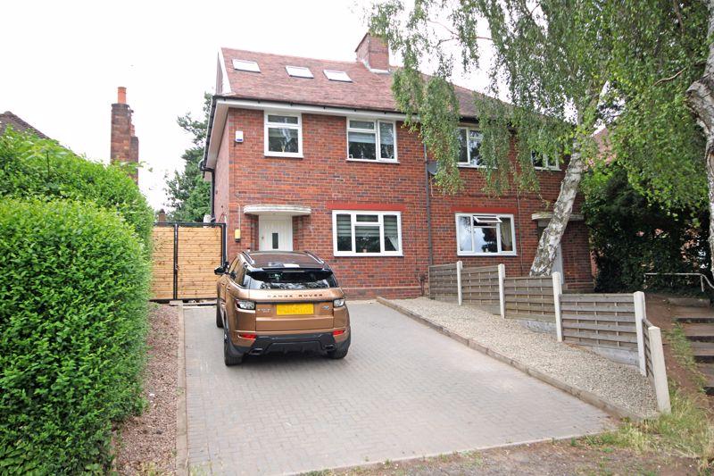 The Broadway, Stourbridge DY8 4 bed semidetached house for sale £299,950