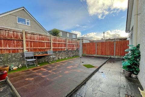 2 bedroom bungalow for sale, Efail Newydd, Benllech, Tyn-y-Gongl, Isle of Anglesey, LL74