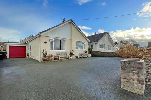 2 bedroom bungalow for sale, Efail Newydd, Benllech, Tyn-y-Gongl, Isle of Anglesey, LL74