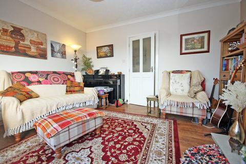 undefined, Efail Newydd, Benllech, Tyn-y-Gongl, Isle of Anglesey, LL74