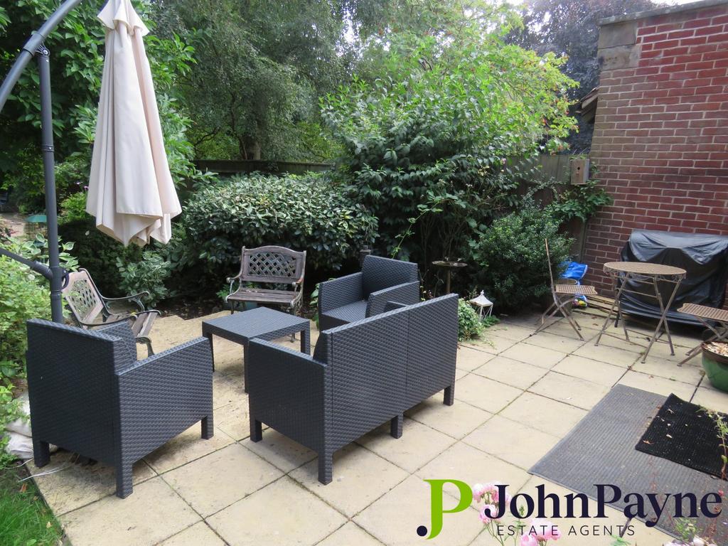 Private Courtyard