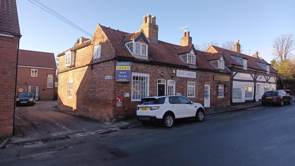 1 Packman Lane, Kirk Ella, Hull, HU10 7TH Retail property (high street