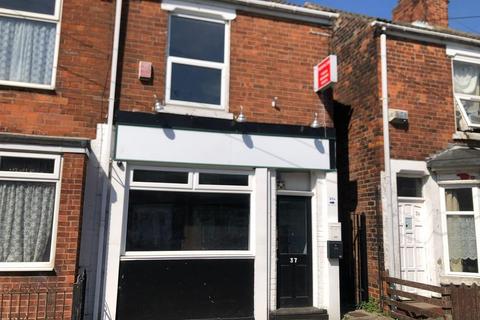 Shop to rent - Berkshire St