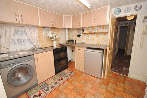 2 bedroom retirement property for sale - Newfield Crescent, Garforth, Leeds