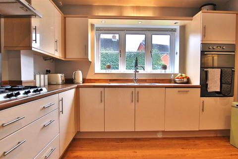 4 bedroom house for sale, Willow Drive, Walton Cardiff, Tewkesbury