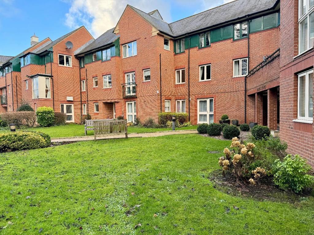 Woodland Road, Darlington 2 bed apartment for sale £95,000