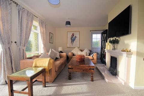 3 bedroom detached bungalow for sale, Risborough Road, Terrick HP22