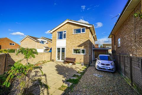 4 bedroom detached house for sale, Riverside, Leighton Buzzard