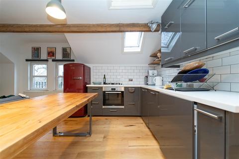 Apartment 6, 3 Demesne Road, Manchester, M16 8HG