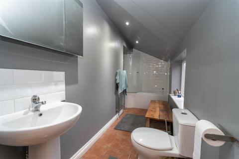 Apartment 6, 3 Demesne Road, Manchester, M16 8HG