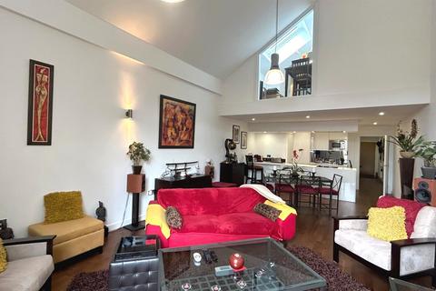 2 bedroom apartment for sale, Drew House, Wharf Street, SE8